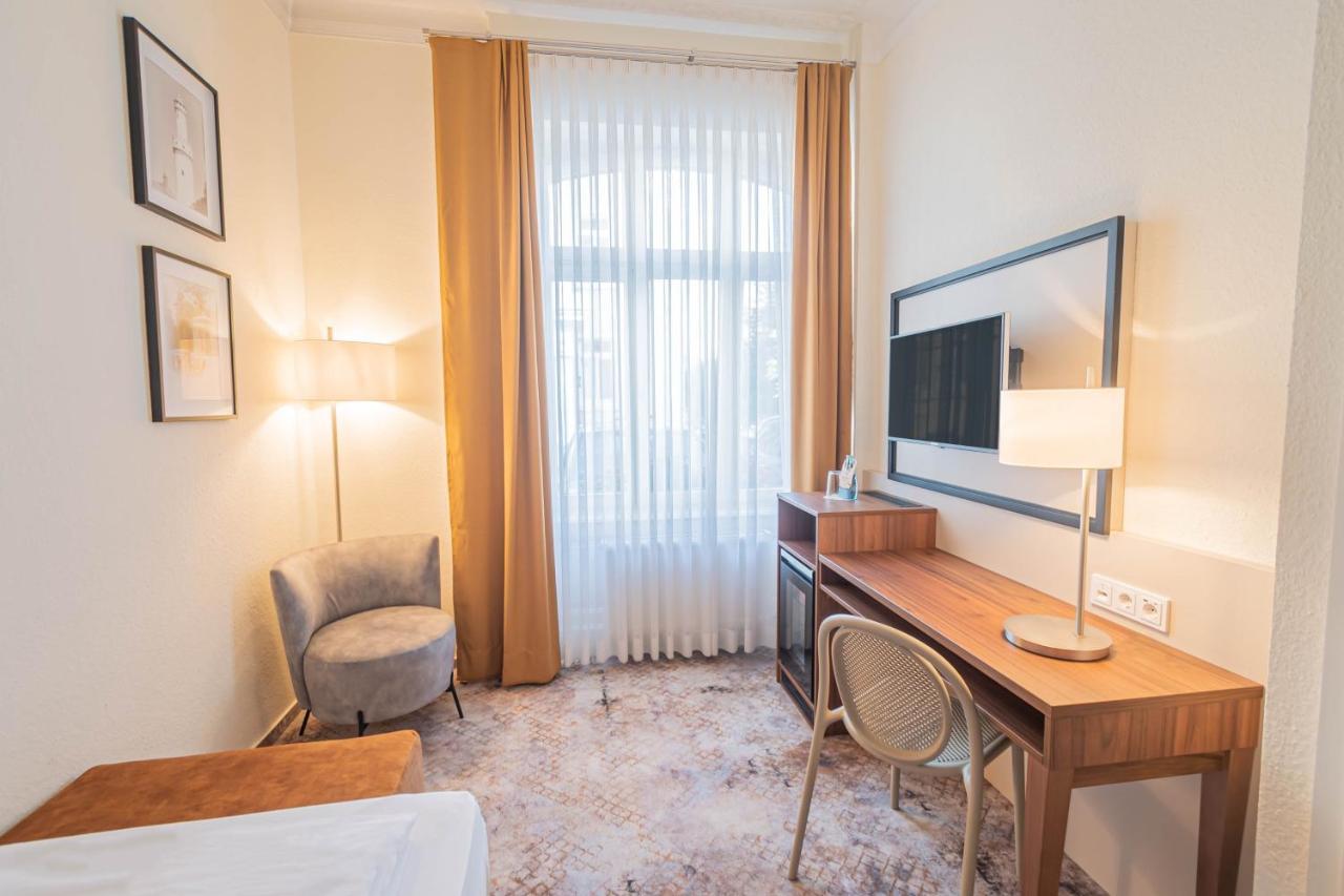 Hotel Villa Am Kurpark Bad Homburg vor der Hoehe Ngoại thất bức ảnh