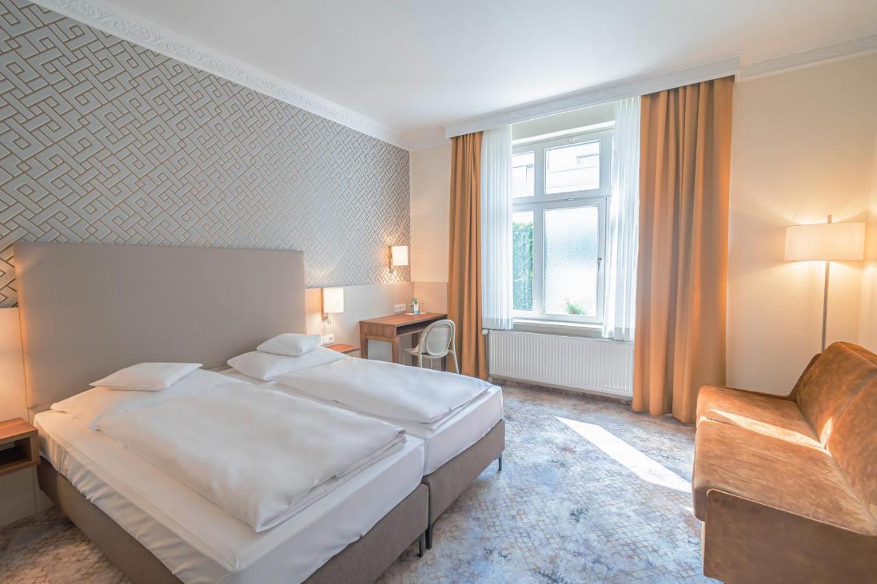 Hotel Villa Am Kurpark Bad Homburg vor der Hoehe Ngoại thất bức ảnh