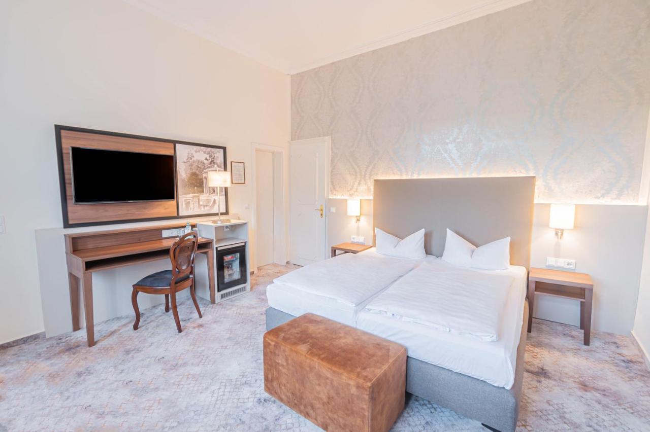 Hotel Villa Am Kurpark Bad Homburg vor der Hoehe Ngoại thất bức ảnh