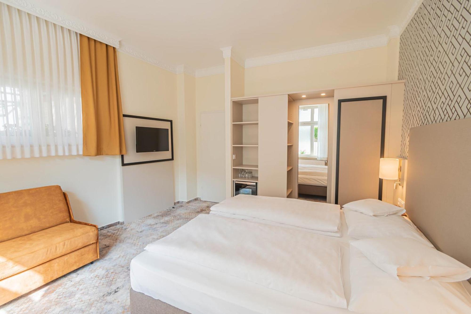 Hotel Villa Am Kurpark Bad Homburg vor der Hoehe Ngoại thất bức ảnh