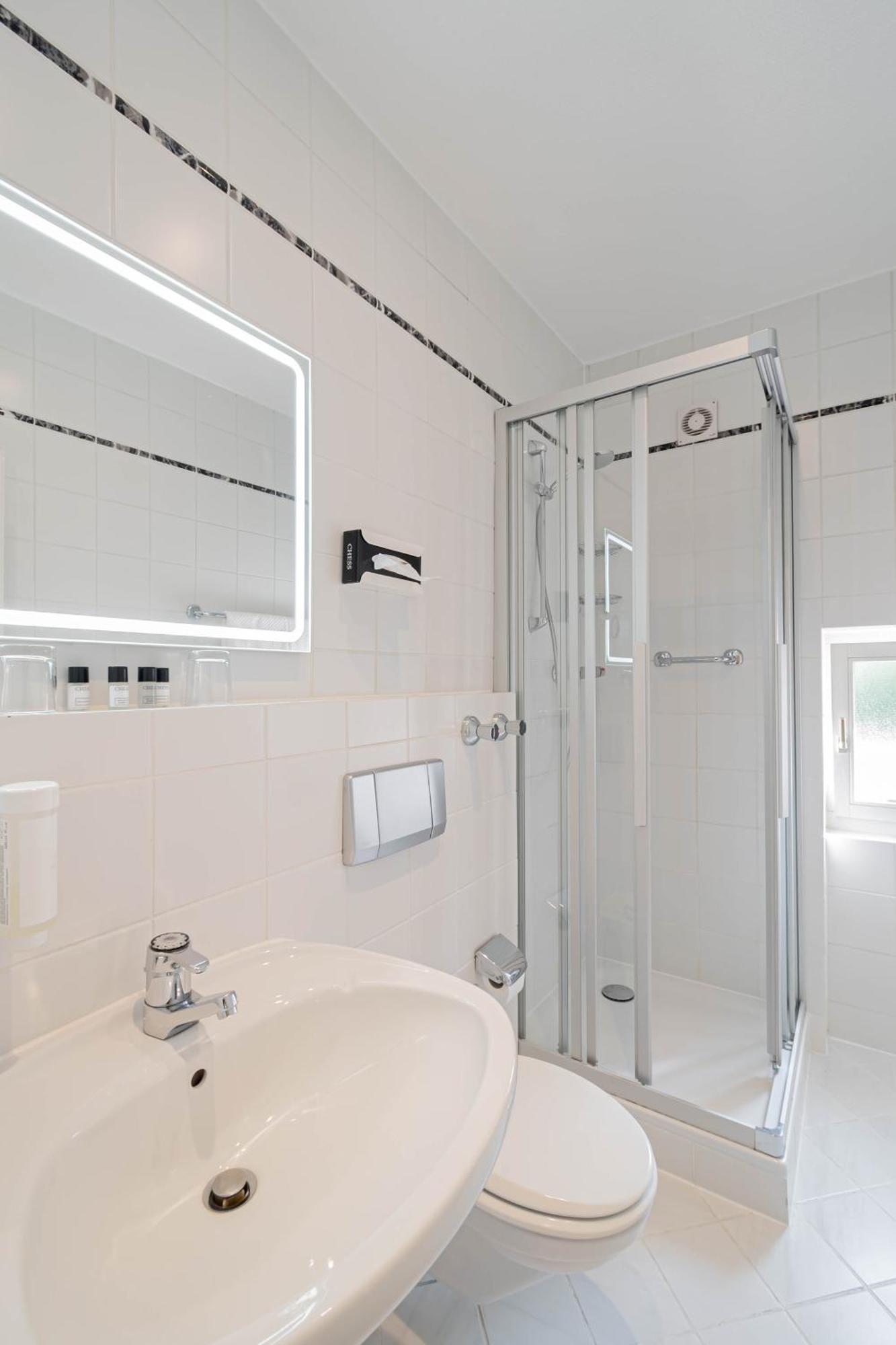 Hotel Villa Am Kurpark Bad Homburg vor der Hoehe Phòng bức ảnh